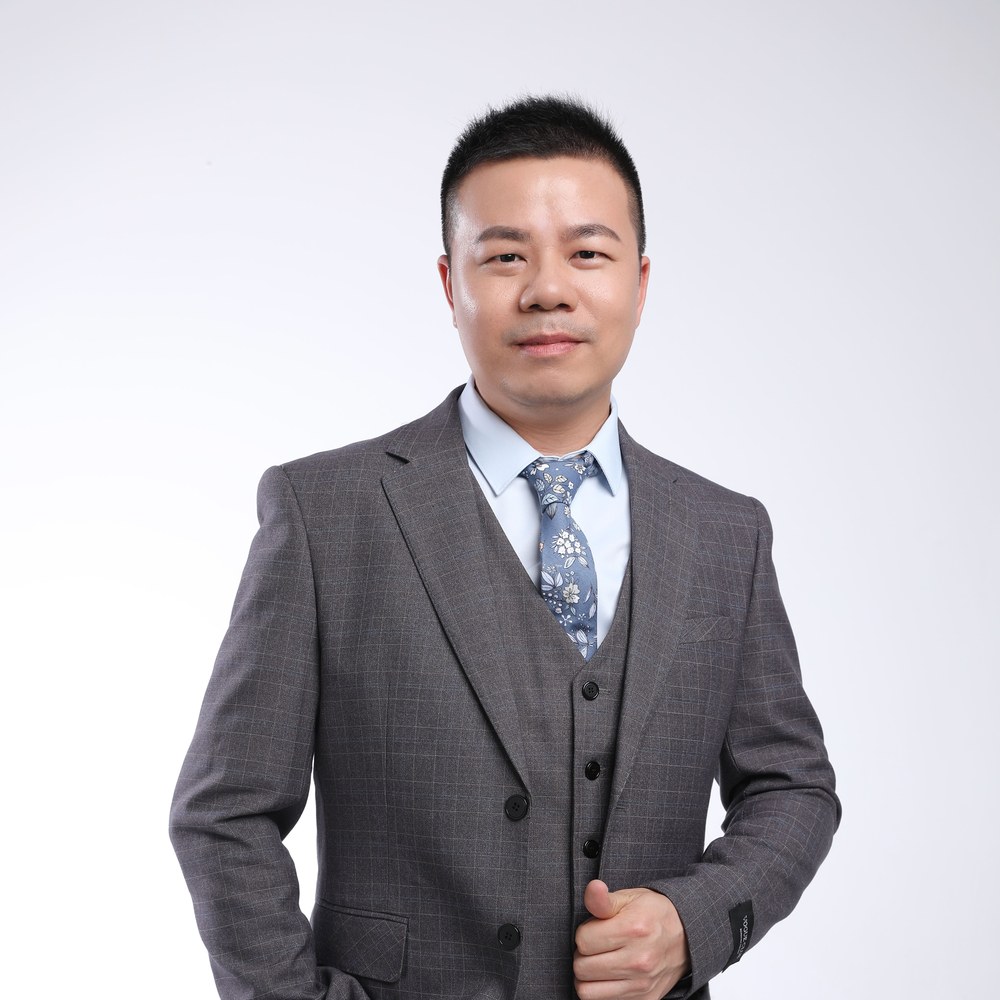Peter Xie, OEM Project Director at ORALABX